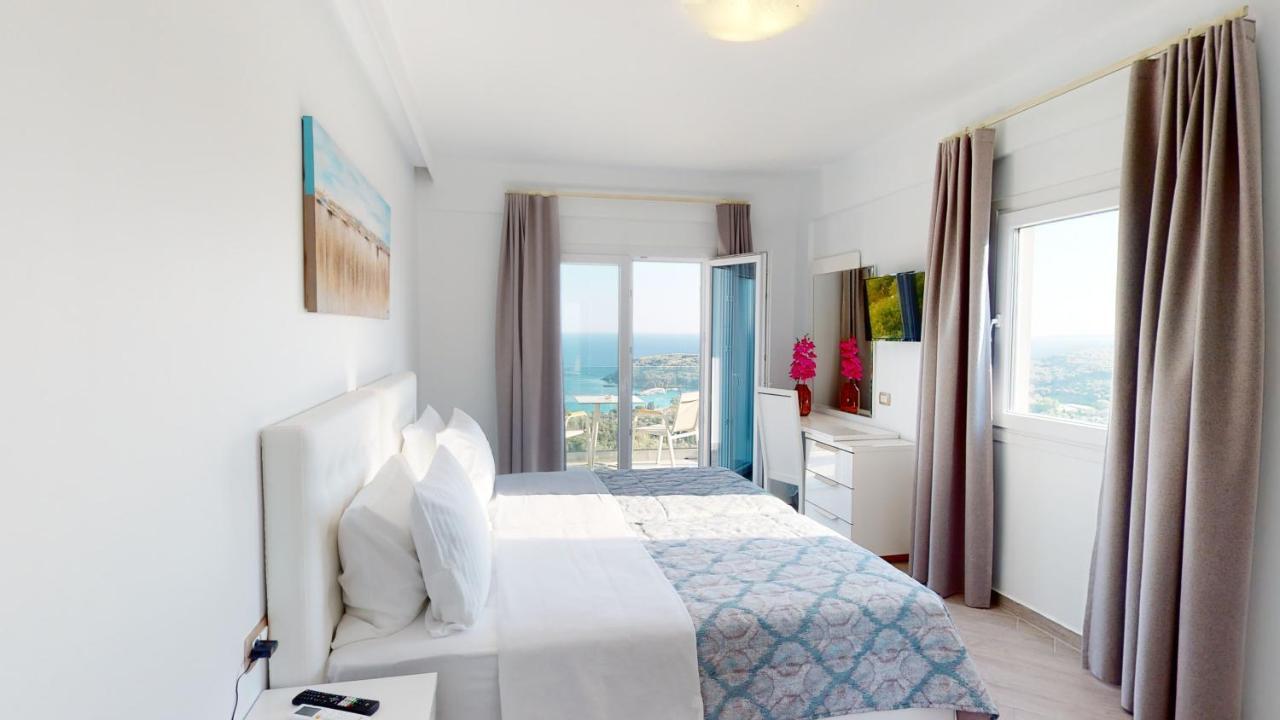 Golden Lion Parga Hotel Luaran gambar