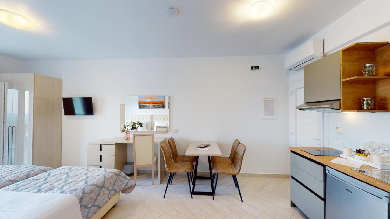 Golden Lion Parga Hotel Luaran gambar